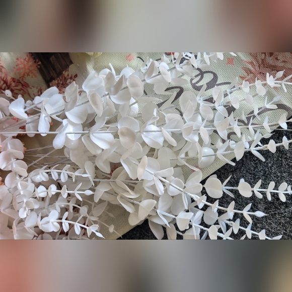 ***  SOLD *** CHRISTMAS DECOR BUNDLE (TREE & HOME) - Picture 5 of 9